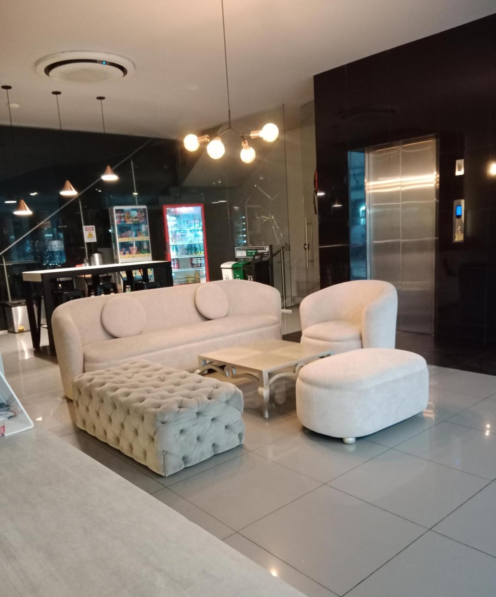 Hotel Nabu 巴耶杜帕尔 外观 照片